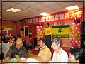 2010-12-18 下午 06-49-30邊吃邊開會.JPG